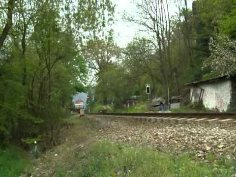 Os 9057 s 749 006-3 a postřikem trati, Skochovice