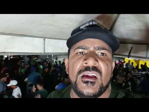 Banda Meninos de Papai show realizado na cidade de Santo Antônio do Retiro MG Date 06/05/26
