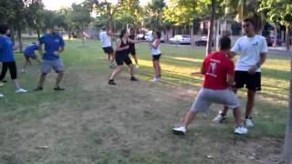 preview picture of video 'Escuela de verano Karate Picanya. Grupo adultos.'