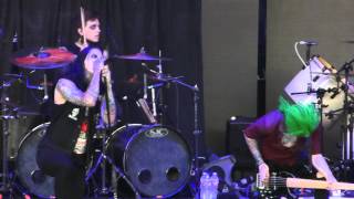 Motionless In White - Generation Lost 9/4/2015 LIVE in Houston