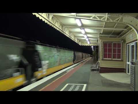 1MC6 to Oaklands 9.10.2022....2CM6 from Oaklands same train G539,X48,BL32...10.10.2022 around Euroa