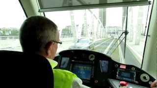 preview picture of video 'Brest - Balade dans le nouveau tramway'