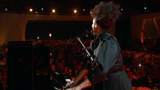 Alicia Keys: 2017 Breakthrough Prize Ceremony