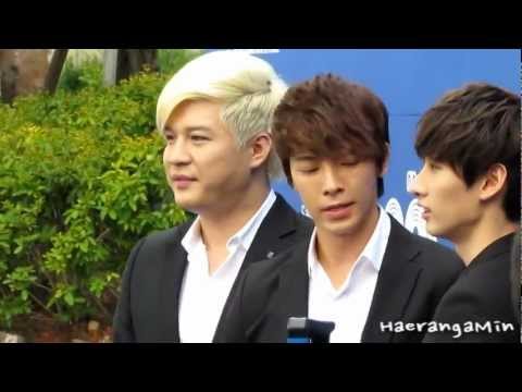 [Donghae HD FANCAM] 120628 Blue Carpet @ 2012 Mnet 20's choice (SUPER JUNIOR)