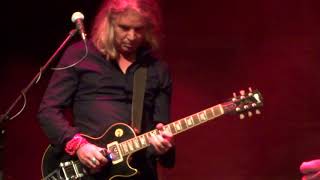 Tito &amp; Tarantula - Bleeding Roses (2017 live @ Scala Ludwigsburg)