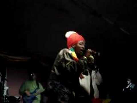 Isasha & Million Voice - Who Jah Bless