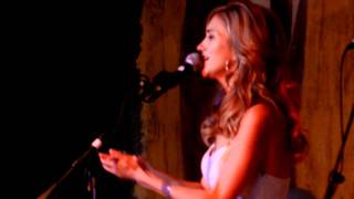 Sarah Darling singing "With Or Without You"