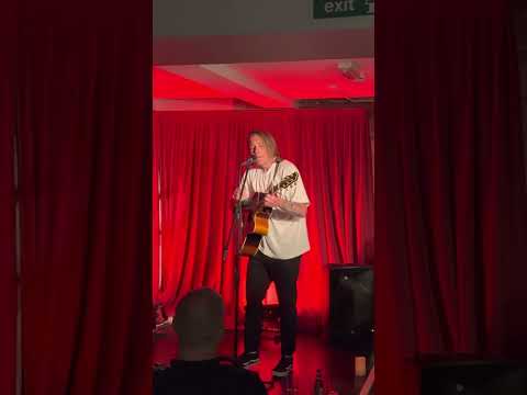 Rob Lynch - My Friends and I (Live @ The Cellar Bar in Stamford Lincs)