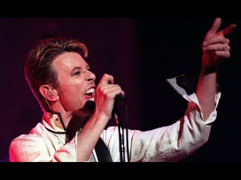 David Bowie  - This Is Not America (legendado)