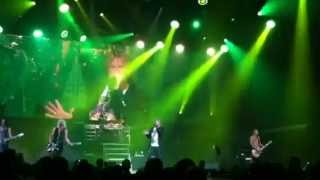 Def Leppard - Don&#39;t Shoot Shotgun (Live 2013)