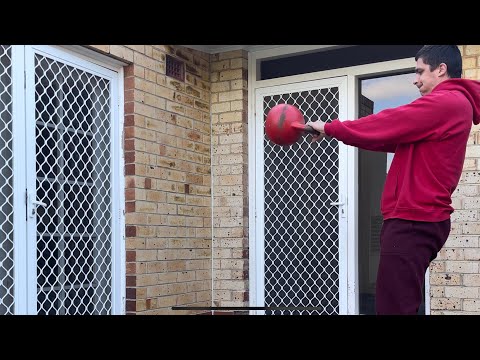 Squat everyday Day 1109: Why are prisoners so jacked