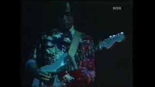 &quot;Ry Cooder&quot;  : &quot; Dark End Of The Street&quot; live 1977.mp4