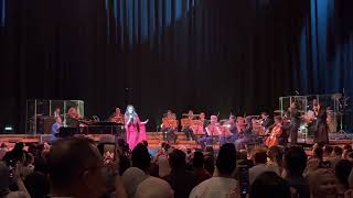 Download lagu Dayang Nurfaizah - Umpan Jinak Di Air Tenang (Esplanade Presents: Pesta Raya 2023) mp3