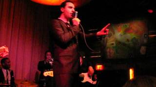Darius Campbell singing Moves Like Jagger and Just Want to Make Love to You