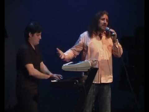 Mujer, niña y amiga. Carlos A. Rodríguez