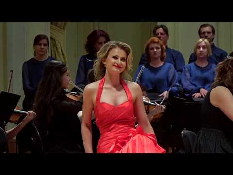 Dara Savinova - Seguidilla