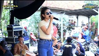 Download lagu KOPLO - KERANDA CINTA || VOC : TIA OYOY || NEW BATTARA LIVE IN - HAMBERANG - CIPANAS mp3