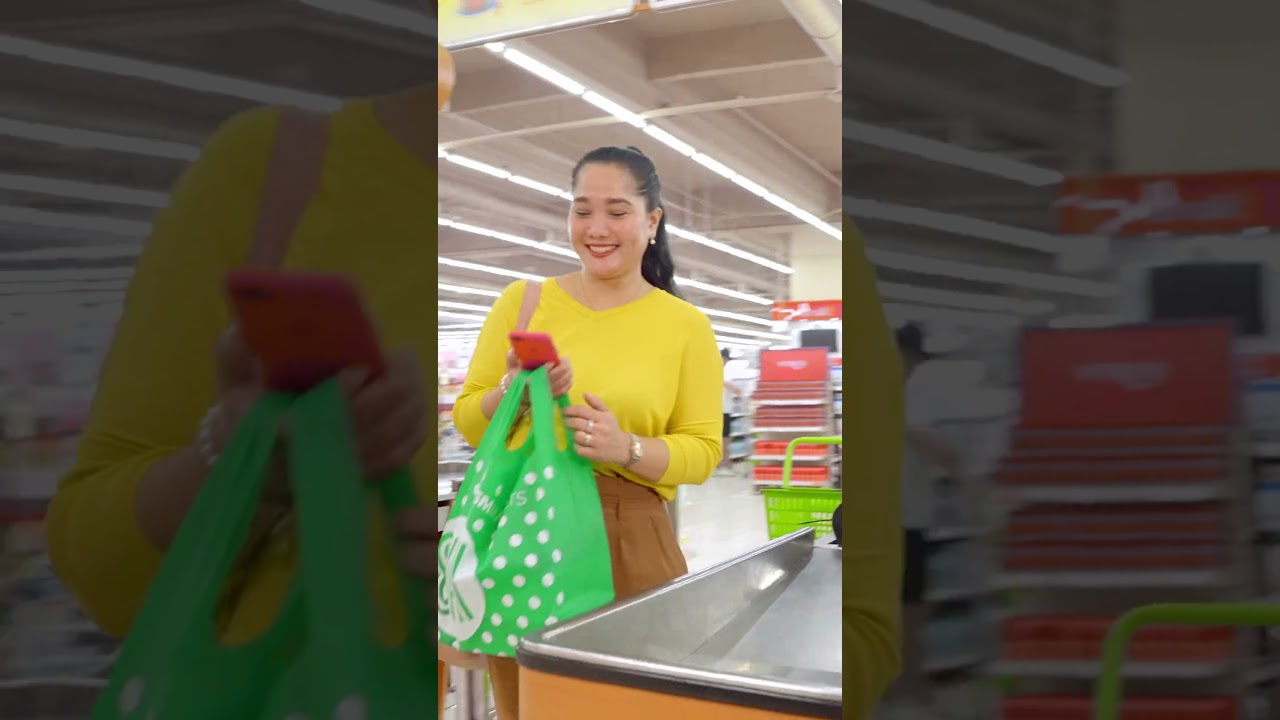 Time for a grocery run? #DotheSuperSwipe for aweSM savings on your essentials!