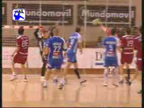 Reyno de Navarra San Antonio 32 - Naturhouse La Rioja 33