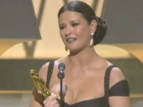 Catherine Zeta-Jones Wins Best Supporting Actress for "Chicago" | 75th Oscars (2003)