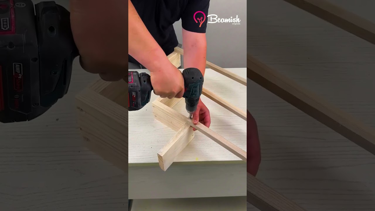 Creative wall shelf idea #diy #wall #woodenshelfs