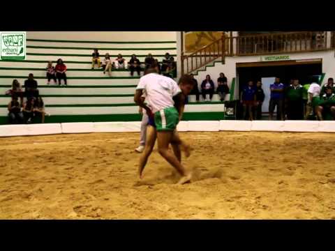 Video resumen luchada U Antigua vs Rosario de base el 7/11/!5