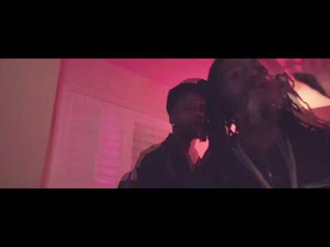 Woodrotheman ft. Vellthejuggman-Laughin 2 the bank (Official Video)