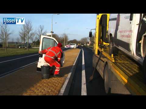 IJsselTV - Ongeval met lijnbus bij 's-Heerenbroek