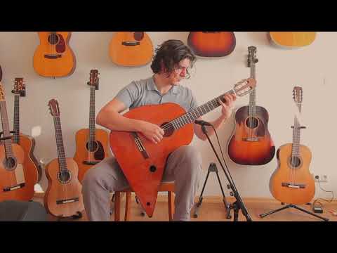 The Biggest Classical Guitar We've Ever Seen | Corujo's Gran Guitar by Raimundo & Aparicio - Check Video! image 24