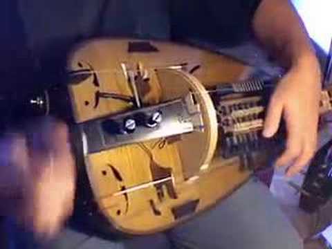 Vielle à roue solo ( hurdy gurdy) : 