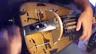 Vielle à roue solo ( hurdy gurdy) : 
