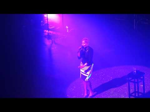 Denise Pearson live Kiss &Tell