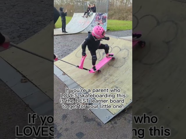 Vídeo relacionado con Nattork Completa Skateboard 31 Inch para Niños Niñas, Madera de Arce Canadiense de 9 Capas, Monopatín para Principiantes con Rodamiento ABEC-7, Regalo de Skateboard para Jóvenes - Cráneo Rosa