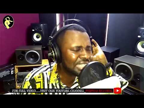 ERNEST OPOKU ...TOUCHING THE HEART OF GOD WITH WORSHIP.