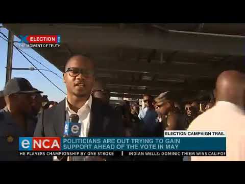 Ramaphosa on campaign trail at Pretoria train station