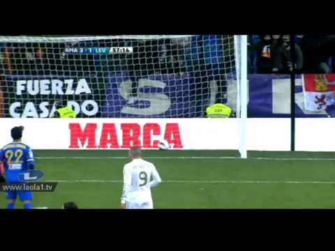 Cristiano Ronaldo Perfect Goal against Levante 2012 HD