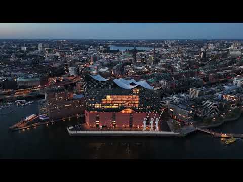 Beautiful Skyline of Hamburg, Germany 🇩🇪