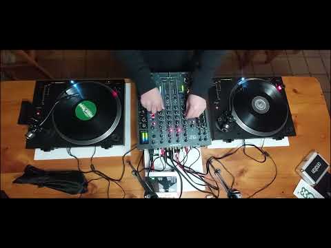 ONLY VINYL TECHNO SET @SEERGG 09 12 2022