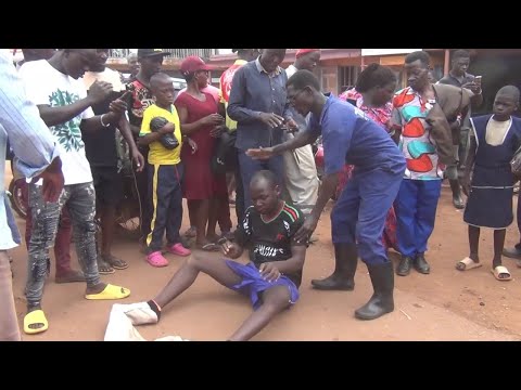 Agataliikonfuufu Omuvubuka annyakudde akasimu bamuwuttudde n’addukira mu bbanka okwetaasa