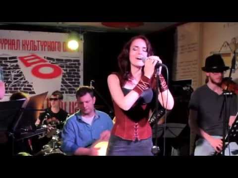 Julia Kotova - Синьо Безвремие (originally by Nona Yotova)