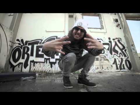 Video thumbnail for Asinu Et Ze Shuv - עשינו את זה שוב