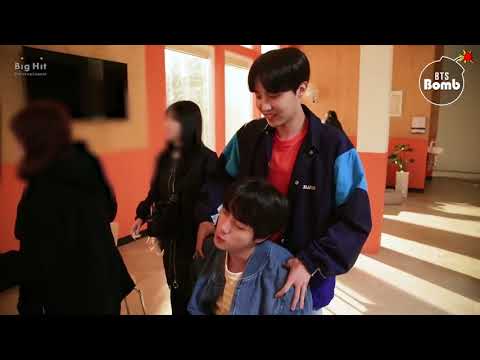 [Complete SUB/ENGSUB/IndoSUB] Jin can recognize J-Hope's touch (Bangtan Bomb_massage)