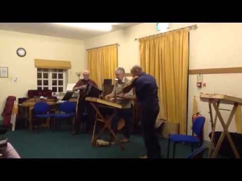 The Foggy Dew, played by The Launderers (Bill Howarth, Bob Fitt and Sholto Lenaghan)