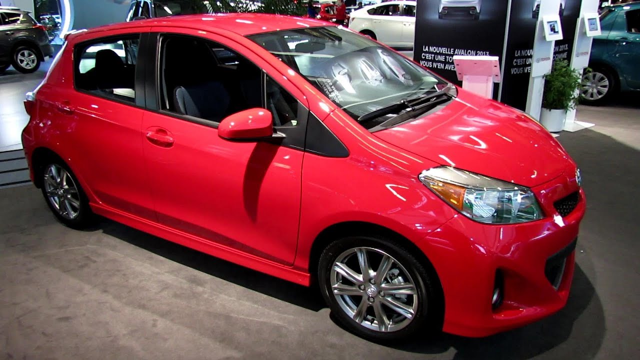 2013 Toyota Yaris Hatchback SE - Exterior and Interior Walkaround - 2013 Montreal Auto Show