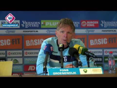Persconferentie Fons Groenendijk voor het duel tegen PSV