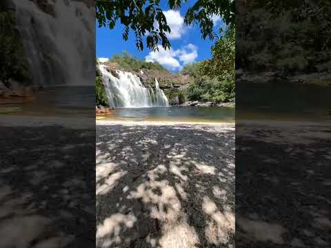 Descubra a magia da Cachoeira Poço Encantado!🌿✨ Situada a 27 km de Cavalcante, em Teresina de Goiás