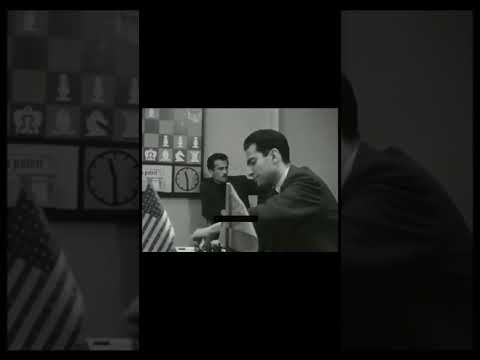 Bobby Fischer explaining his game against Mikhail Tal/ Fischer vs Tal chess game #chess