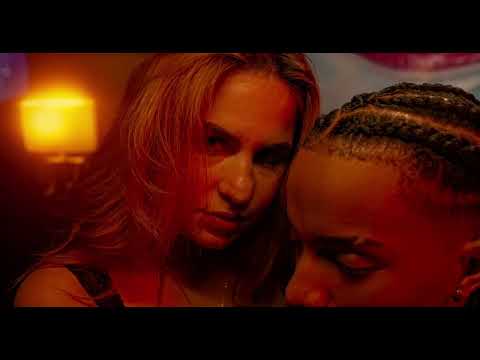 Danny & Temg - Un Polvo (Video Oficial) 