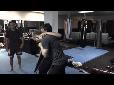 FFS: Improvised Weapon (Jacket) vs Knife - Ray Floro