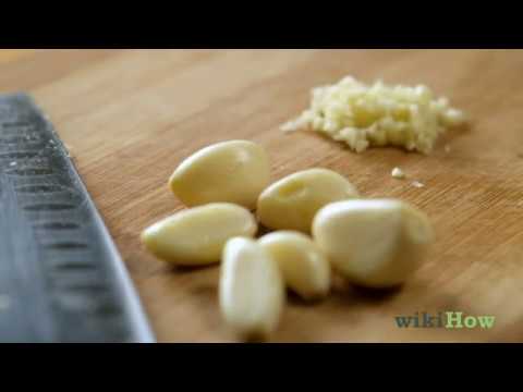 How to Chop Garlic